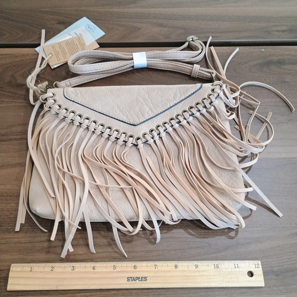 Handbags - Fringe Tan Crossbody Bag